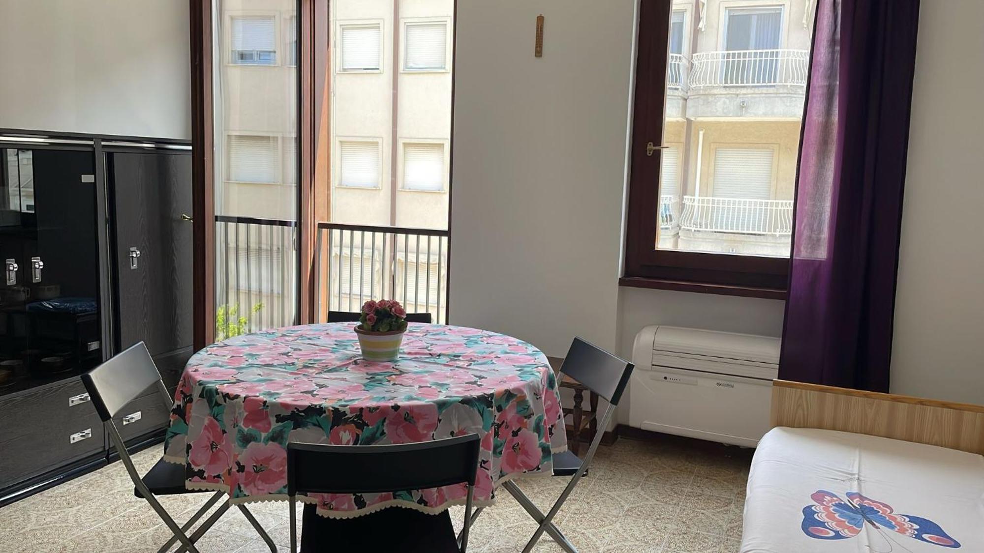 Europa Unita Apartment Grado Exterior foto